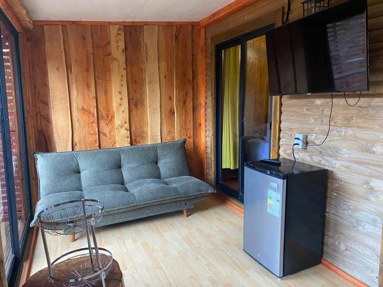 Holiday home Vista Al Rio Hornopiren